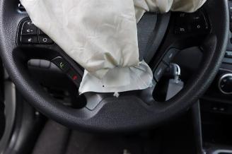 Hyundai I-10 i10 (B5), Hatchback, 2013 / 2019 1.0 12V picture 11