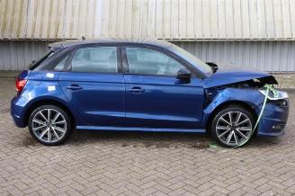 Démontage voiture Audi A1 A1 Sportback (8XA/8XF), Hatchback 5-drs, 2011 / 2018 1.0 TFSI Ultra 12V 2017/7