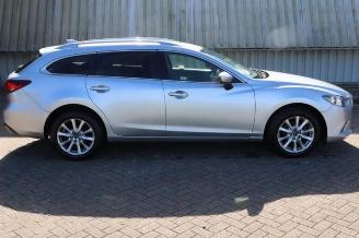 Vrakbiler auto Mazda 3 6 SportBreak (GJ/GH/GL), Combi, 2012 2.2 SkyActiv-D 150 16V 2016