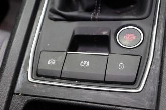 Seat Leon Leon Sportstourer (KLF), Combi 5-drs, 2020 2.0 TDI SCR picture 33