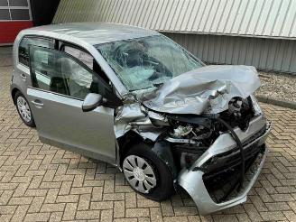 Salvage car Volkswagen Up! Up! (121), Hatchback, 2011 1.0 MPI 12V 2023/11