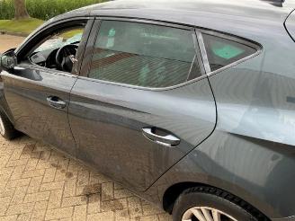 Seat Leon Leon (KLB), Hatchback 5-drs, 2019 1.0 TSI 12V picture 17