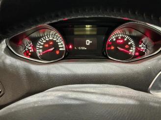 Peugeot 308 308 SW (L4/L9/LC/LJ/LR), Combi 5-drs, 2014 / 2021 1.2 12V e-THP PureTech 130 picture 29