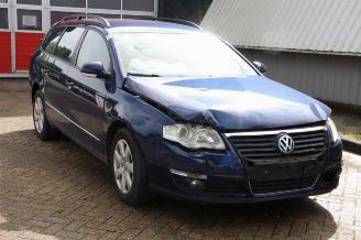 Dezmembrări autoturisme Volkswagen Passat Passat Variant (3C5), Combi, 2005 / 2010 2.0 TDI 140 2008/1