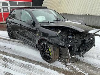 krockskadad bil auto Porsche Cayenne Cayenne II (92A), SUV, 2010 / 2018 3.0 S E-Hybrid 24V 2016/4