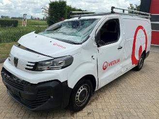 krockskadad bil auto Peugeot Expert Expert (V1/VA/VB/VE/VF/VT/VY), Van, 2016 1.5 BlueHDi 120 2026/6