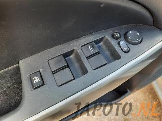 Mazda 2 2 (DE), Hatchback, 2007 / 2015 1.3 16V MZR picture 13