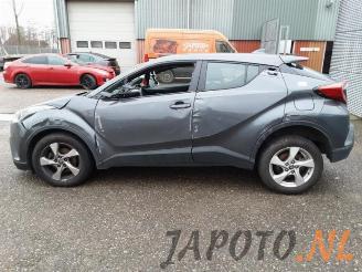 Toyota C-HR C-HR (X1,X5), SUV, 2016 1.2 16V Turbo picture 2