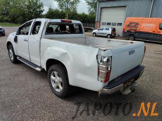 Isuzu D-Max D-Max (TFR/TFS), Pick-up, 2012 2.5 D Twin Turbo picture 3