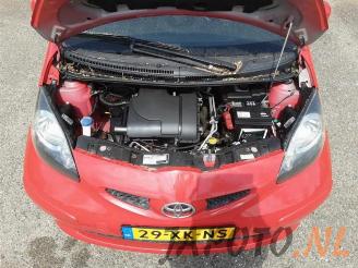 Toyota Aygo Aygo (B10), Hatchback, 2005 / 2014 1.0 12V VVT-i picture 13