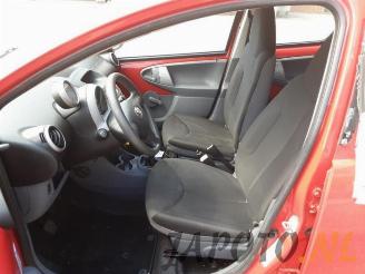 Toyota Aygo Aygo (B10), Hatchback, 2005 / 2014 1.0 12V VVT-i picture 8