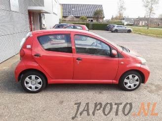 Toyota Aygo Aygo (B10), Hatchback, 2005 / 2014 1.0 12V VVT-i picture 5