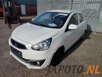 Salvage car Mitsubishi Space-star Space Star (A0), Hatchback, 2012 1.0 12V 2019/3