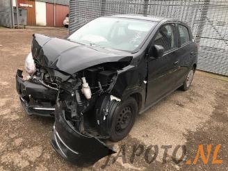 Salvage car Mitsubishi Space-star Space Star (A0), Hatchback, 2012 1.0 12V 2019/3