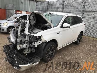 Purkuautot passenger cars Mitsubishi Outlander Outlander (GF/GG), SUV, 2012 / 2022 2.0 16V PHEV 4x4 2018/1