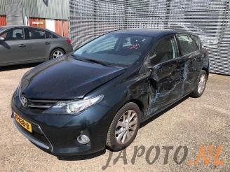 Auto da rottamare Toyota Auris Auris (E18), Hatchback 5-drs, 2012 / 2019 1.4 D-4D-F 16V 2013/3
