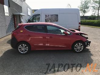 Kia Cee d Cee'd (JDB5), Hatchback 5-drs, 2012 / 2018 1.0i T-GDi 12V 120 picture 5