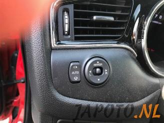 Kia Cee d Cee'd (JDB5), Hatchback 5-drs, 2012 / 2018 1.0i T-GDi 12V 120 picture 16