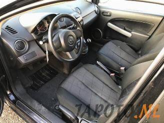 Mazda 2 2 (DE), Hatchback, 2007 / 2015 1.3 16V MZR picture 9