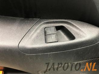 Toyota Aygo Aygo (B40), Hatchback, 2014 1.0 12V VVT-i picture 10