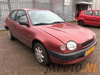 Toyota Corolla Corolla (E11), Hatchback, 1997 / 2000 1.6 16V picture 3