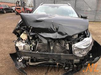 Toyota Auris Auris Touring Sports (E18), Combi, 2013 / 2018 1.8 16V Hybrid picture 2