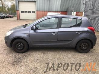 Hyundai I-20 i20, Hatchback, 2008 / 2015 1.4i 16V picture 2