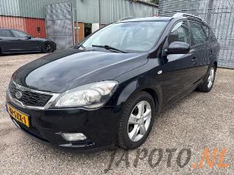 Auto da rottamare Kia Cee d Cee'd Sporty Wagon (EDF), Combi, 2007 / 2012 1.4 CVVT 16V 2012/8