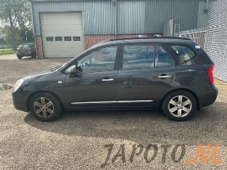 Kia Carens Carens III (FG), MPV, 2006 / 2013 2.0i CVVT 16V picture 2