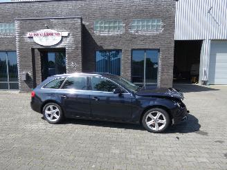Vaurioauto  passenger cars Audi A4 Avant 1.8 TFSI BUSINESS EDITION 2014/10