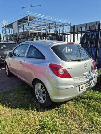 Opel Corsa D Hatchback 1.2 16V (Z12XEP(Euro 4)) [59kW] 5-BAK picture 3