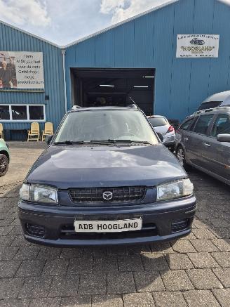 Vrakbiler auto Mazda Demio (DW) MPV 1.3 16V (B3) [46kW] 1998/1