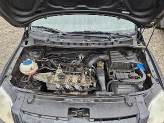 Volkswagen Fox (5Z) Hatchback 1.2 (BMD) [40kW] 5-BAK picture 8