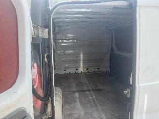 Renault Trafic Trafic New (FL) Van 1.9 dCi 82 16V picture 11