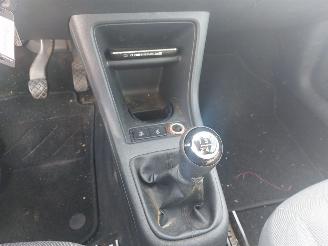 Volkswagen Up! Up! (121) Hatchback 1.0 12V 60 picture 10
