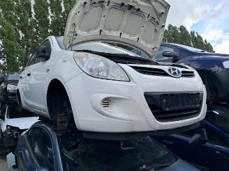 Uttjänta bilar auto Hyundai I-20 i20, Hatchback, 2008 / 2015 1.2i 16V 2009/2