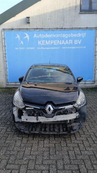 Renault Clio Clio IV (5R) Hatchback 5-drs 0.9 Energy TCE 90 12V (H4B-400(H4B-A4)) [=
66kW]  (11-2012/08-2021) picture 1