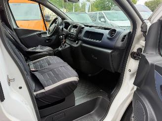 Opel Vivaro  picture 21
