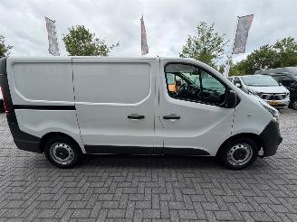 Opel Vivaro  picture 8