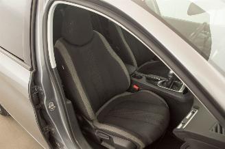 Peugeot 308 SW 1.2 PureTech Navi Clima Style picture 18