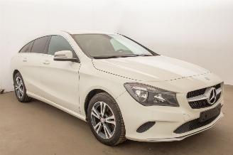 Mercedes Cla-klasse 180 Shooting Brake Leer picture 2