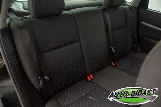 Ford Focus 1.4-16V Trend Airco picture 17