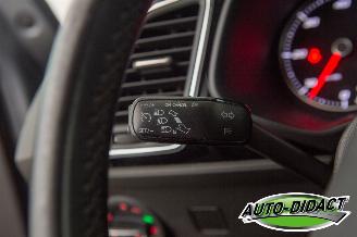 Seat Leon 2.0 TDI Automaat Clima Navi Camera picture 16