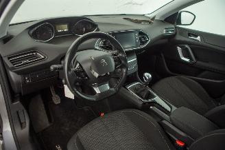 Peugeot 308 1.2 PureTech Clima Navi Blue Lease picture 22