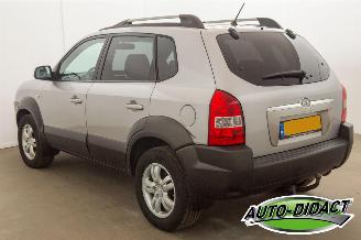 Hyundai Tucson 2.0i 4WD Clima Style picture 3