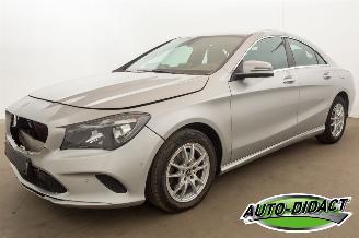 Voiture accidenté Mercedes Cla-klasse 200d Automaat Clima Navi Leder CARPAS 2017/8