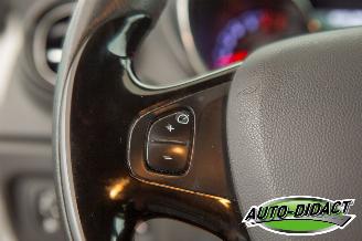 Renault Captur 0.9 TCe Airco Navi Limited picture 14