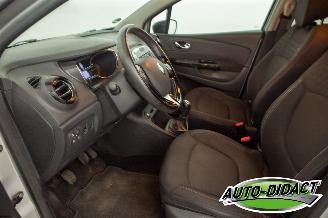 Renault Captur 0.9 TCe Airco Navi Limited picture 25