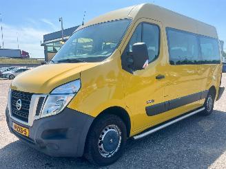 damaged passenger cars Nissan Nv400 2.3 74kW 9p. 2013/1