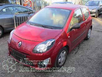 Coche siniestrado Renault Twingo Twingo II (CN) Hatchback 3-drs 1.2 16V (D4F-772(D4F-J7)) [56kW]  (03-2=
007/09-2014) 2010